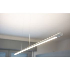 IVEN Lange minimalistische LED Hngeleuchte Die lange Hngeleuchte beleuchtet (Abb. Up&Down).