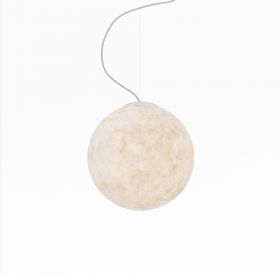 LUNA Mond-Leuchte aus weiem Kunstharz in vier Gren Mond-Lampe hngend.  35 cm.